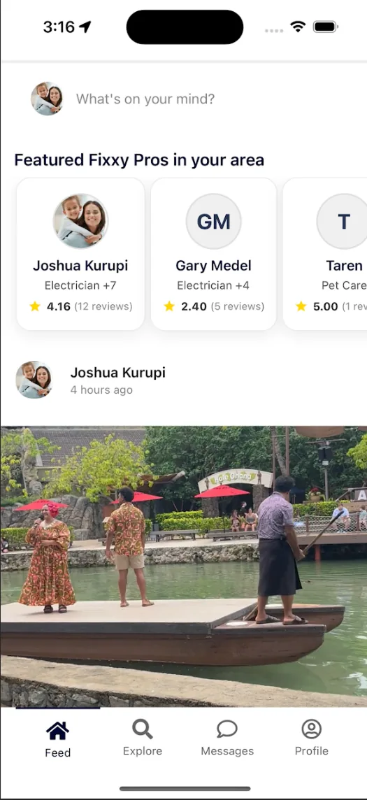 Feed actual de FixxyApp con imágenes grandes y poco contexto